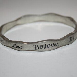 Silver inspirational word bangle bracelet 7"